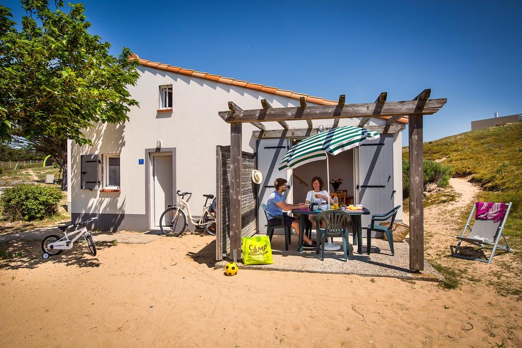 Village Vacances Le Petit Bec Saint-Hilaire-de-Riez Oda fotoğraf